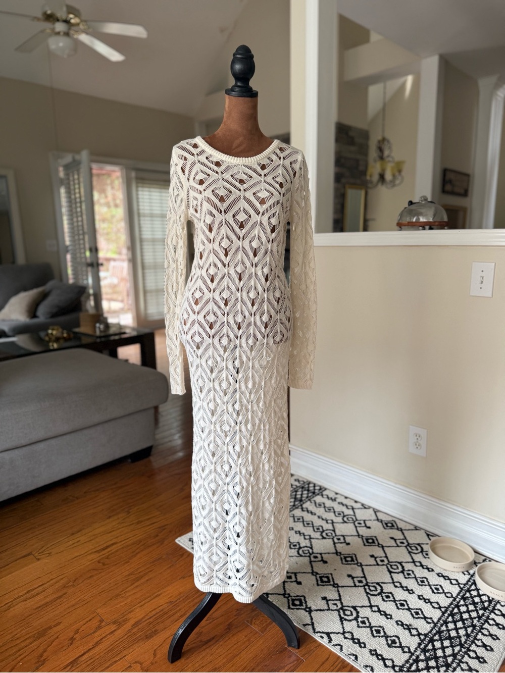 Freshman cream openwork knit sweater with tan lining